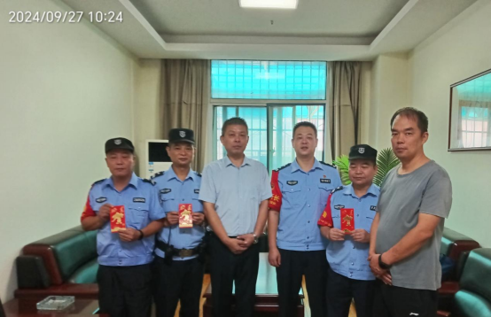 3168f6e652bae68dcef95021343aeed8 3168f6e652bae68dcef95021343aeed8