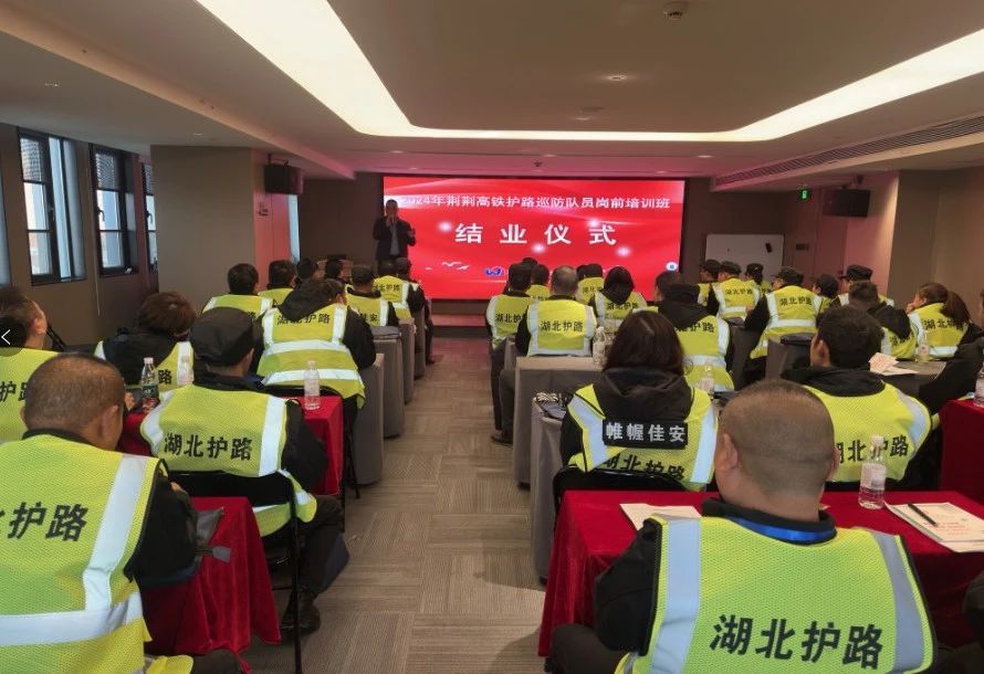 613f0bd03b369c61724ad830f039e5be 613f0bd03b369c61724ad830f039e5be