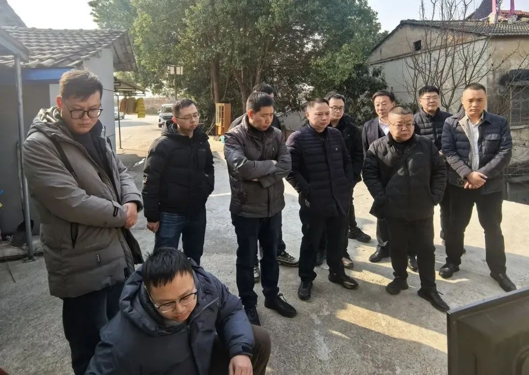 54da0b5be33813596fc6934006756f28 54da0b5be33813596fc6934006756f28