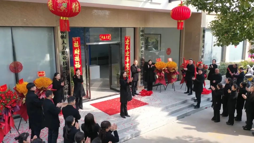 f46775d70e41f9fe53a239339f5bba0a f46775d70e41f9fe53a239339f5bba0a