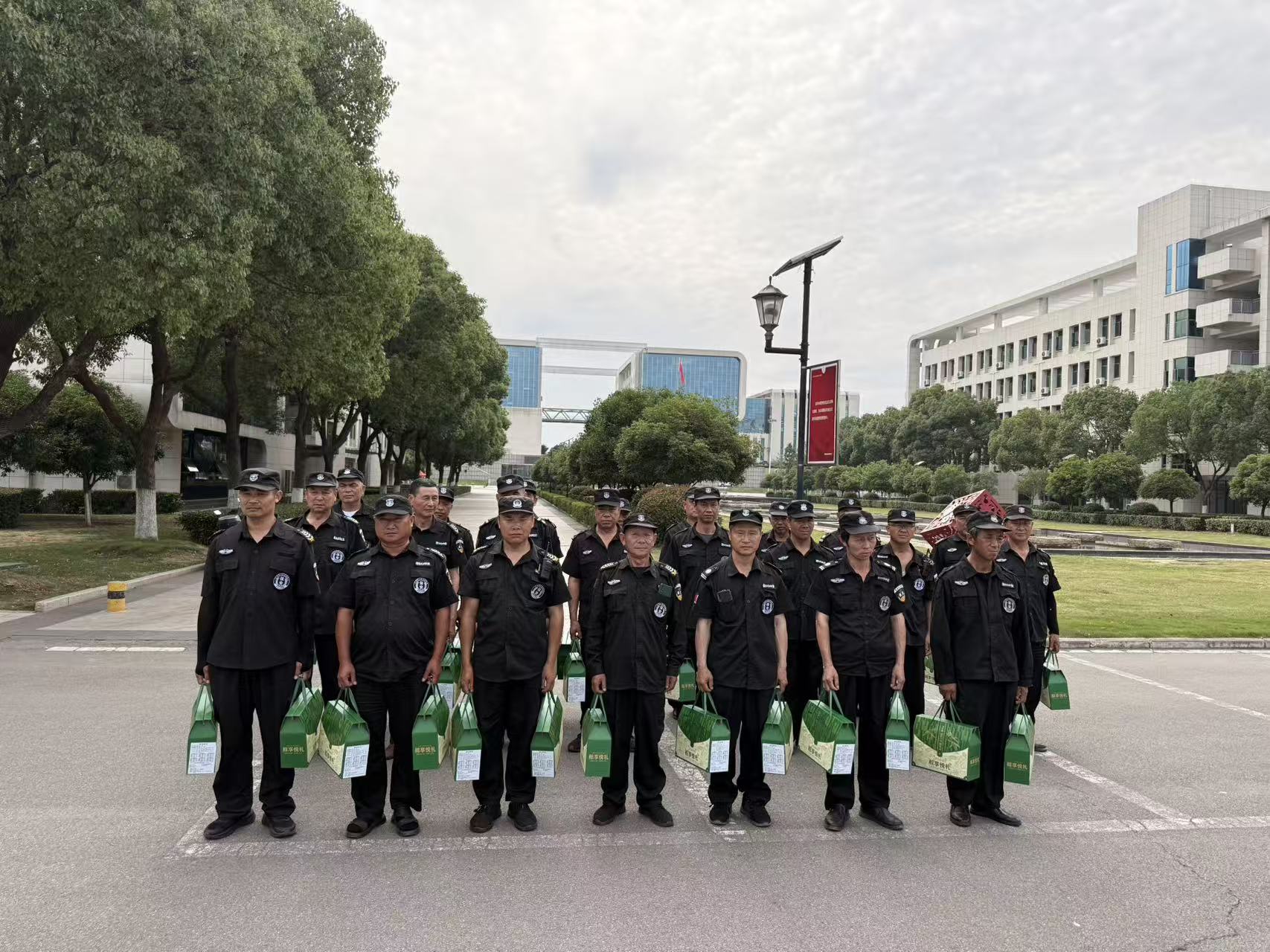 E:\2026肖吉柯\2.文宣\1.活动照片\6.11端午福利\微信图片_20260611153835_50_82.jpg